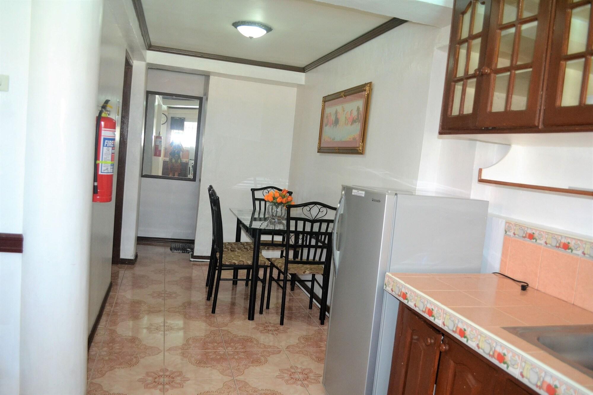 Villa Prescilla Dumaguete City Exterior photo